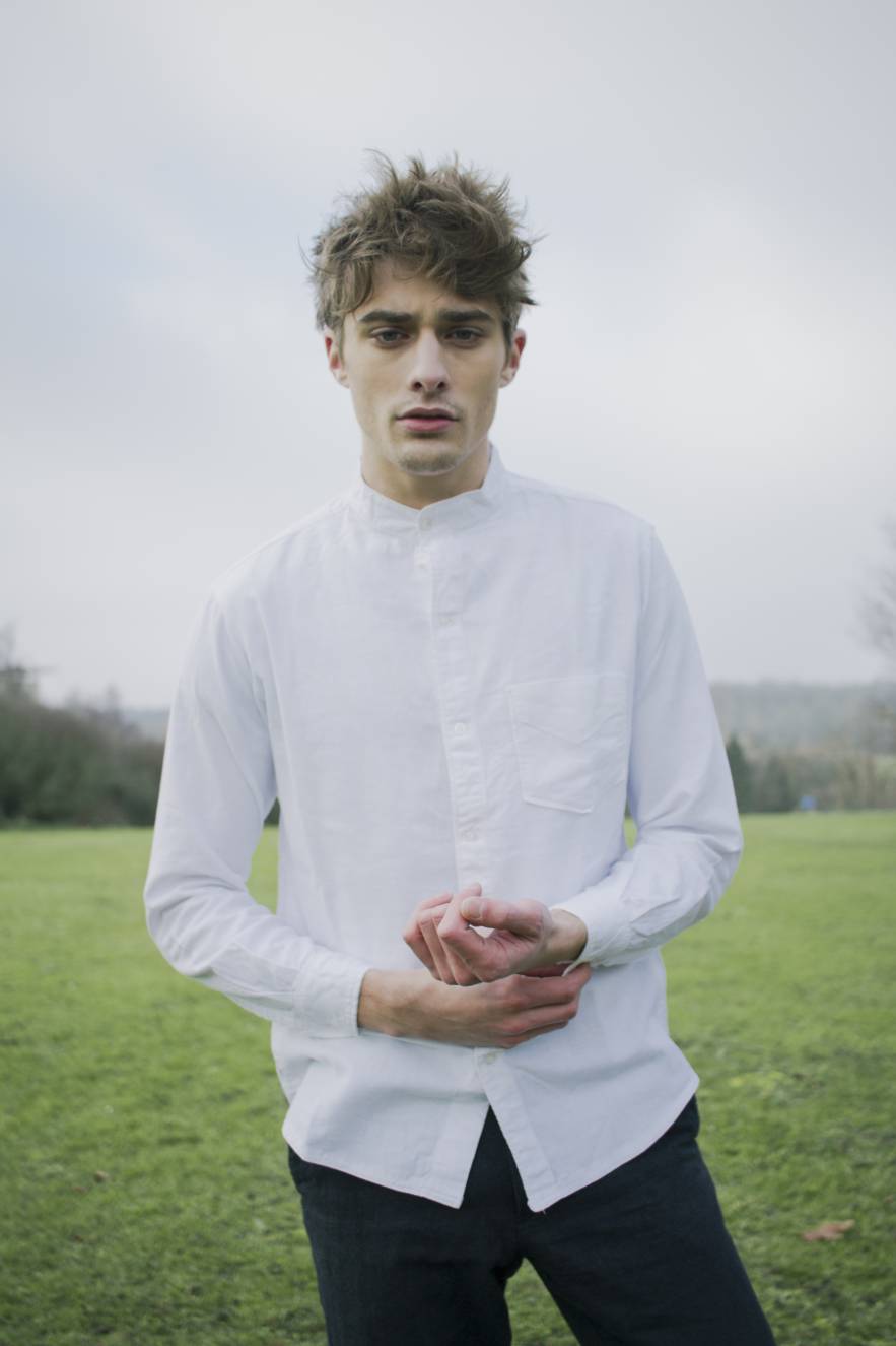 createur mode design paris chemise blanche col mao